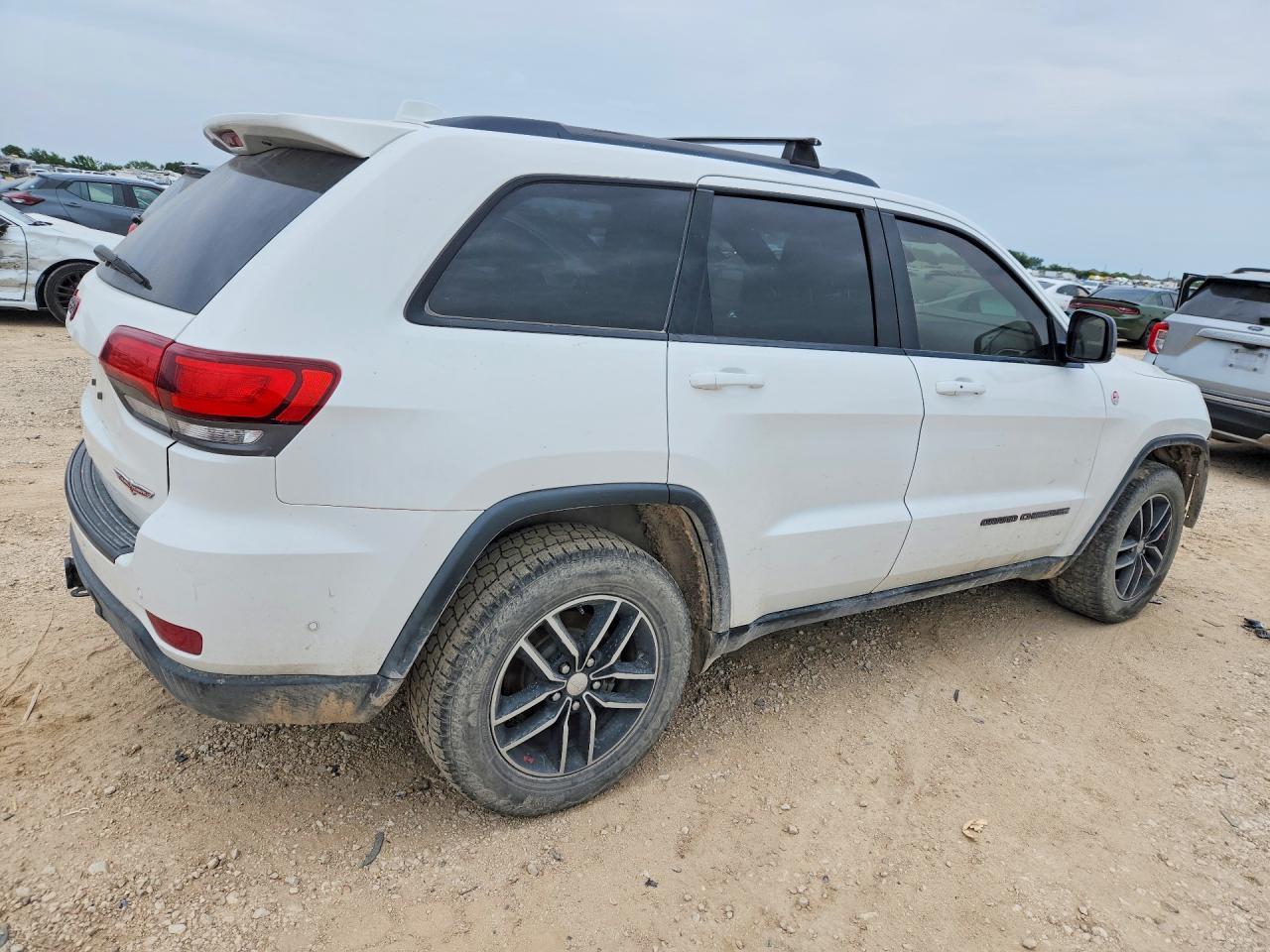 2017 Jeep Grand Cherokee Trailhawk - Фото 3
