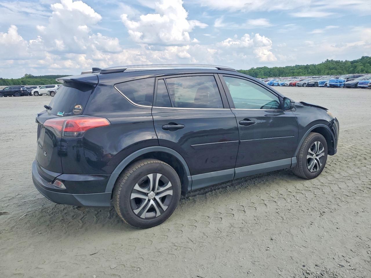 2017 Toyota Rav4 Le - Фото 3