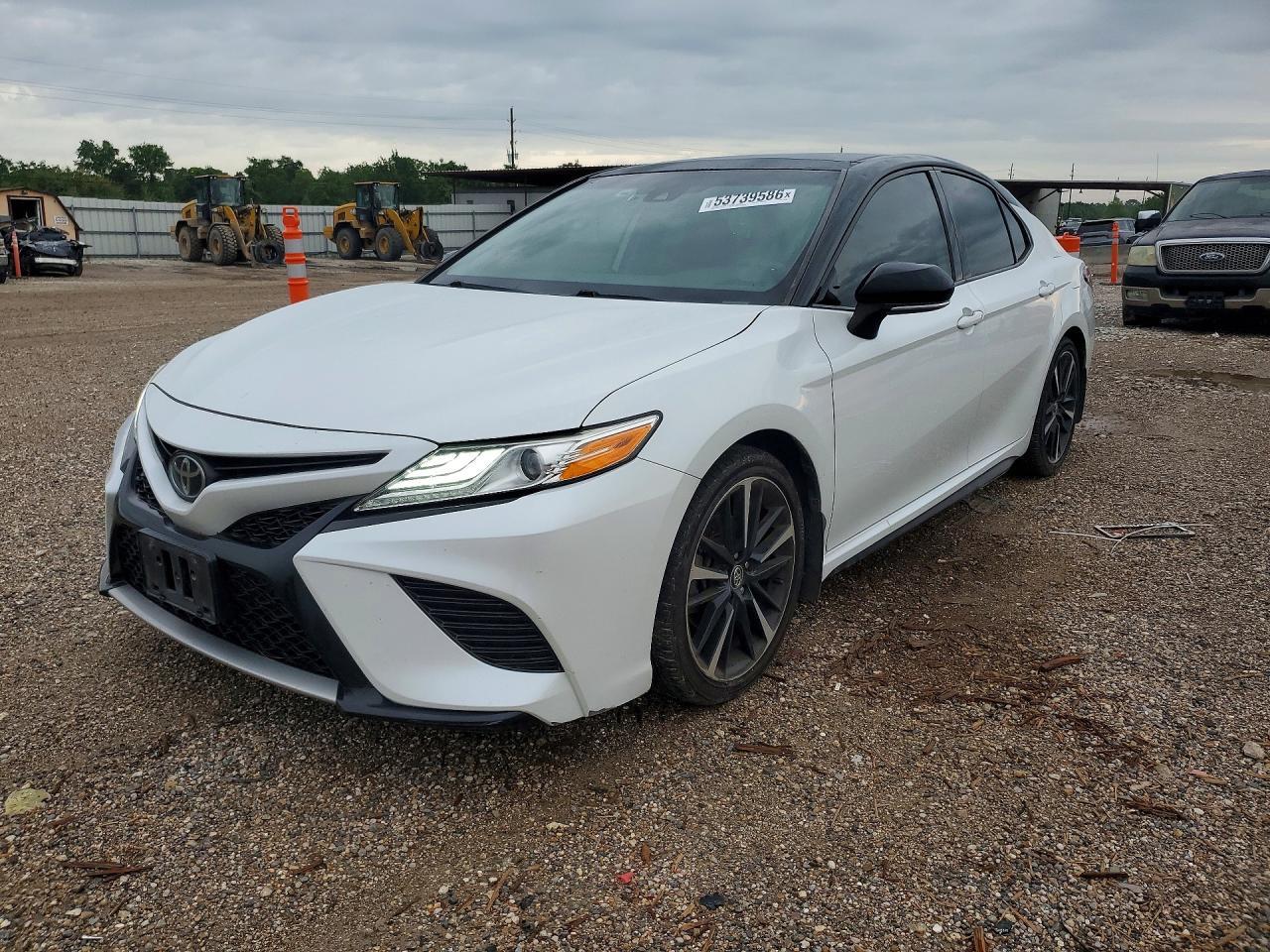 2020 Toyota Camry Xse