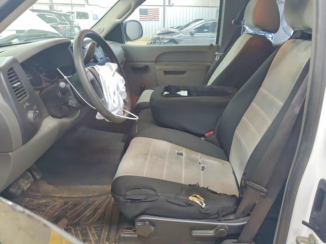 2010 Chevrolet Silverado C1500 - Фото 7