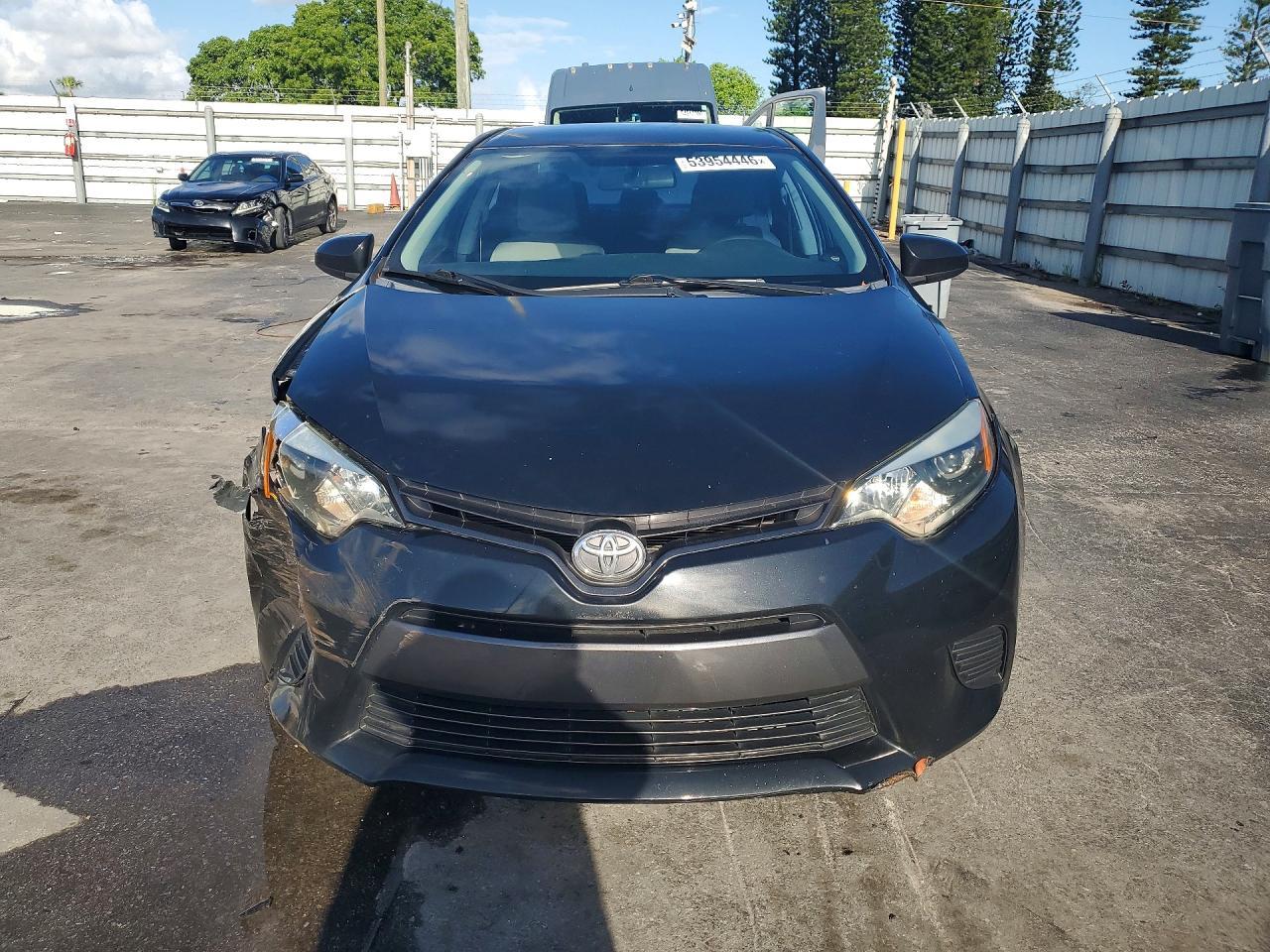 2015 Toyota Corolla Le - Фото 5
