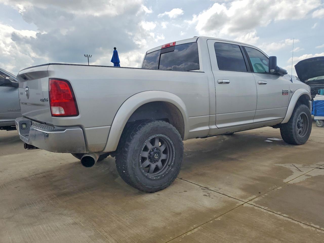 2011 Dodge Ram 2500 - Фото 3