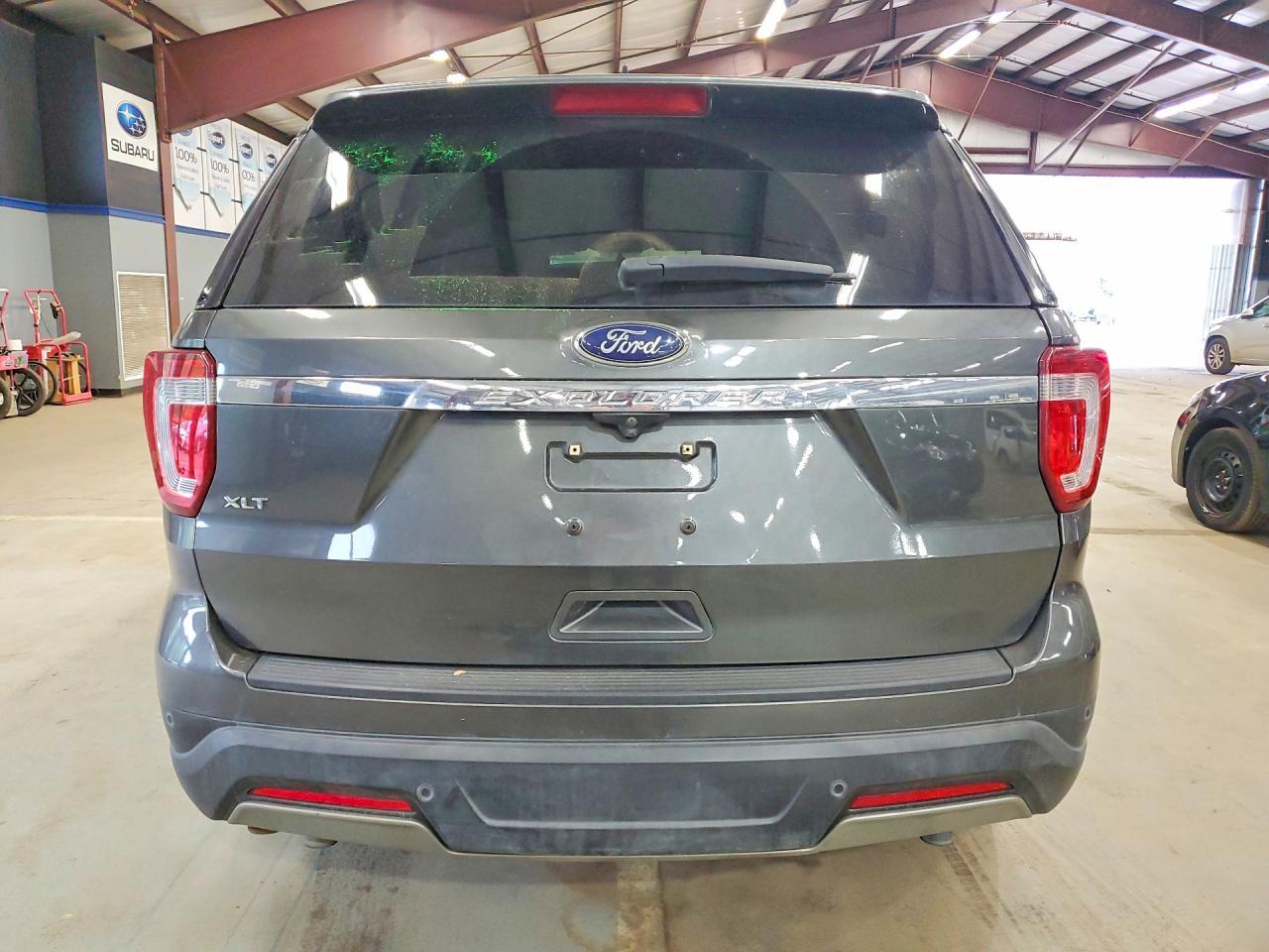 2019 Ford Explorer Xlt - Фото 6