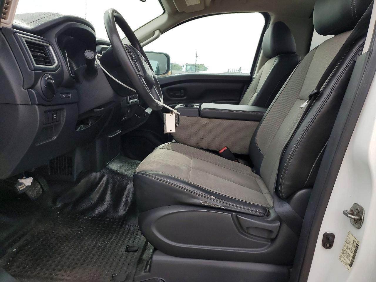 2019 Nissan Titan Xd S - Фото 7