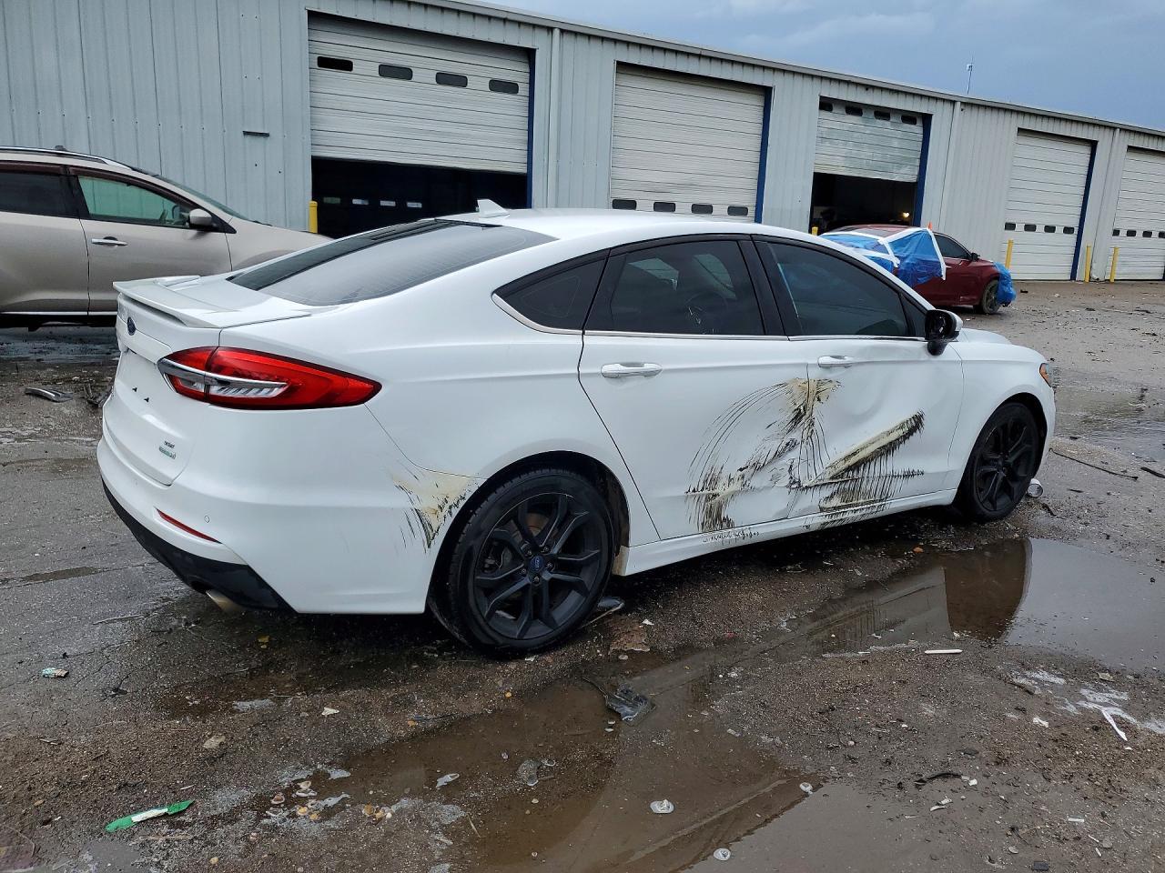 2020 Ford Fusion Se - Image 3