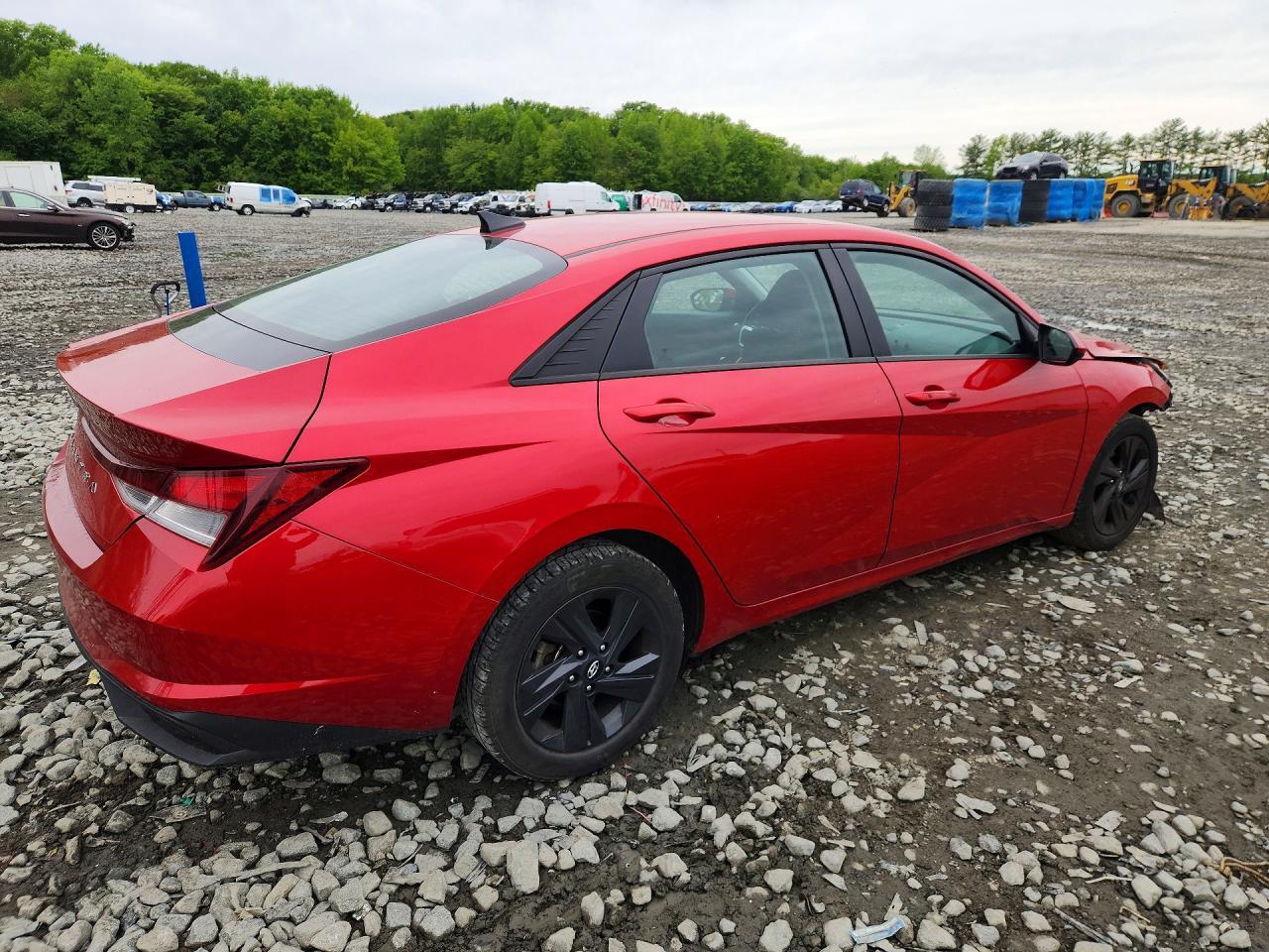 2023 Hyundai Elantra Sel - Фото 3