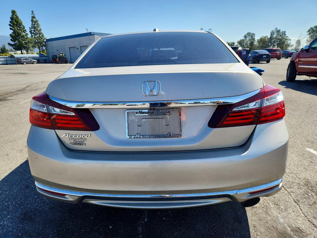 2017 Honda Accord Ex - Image 6