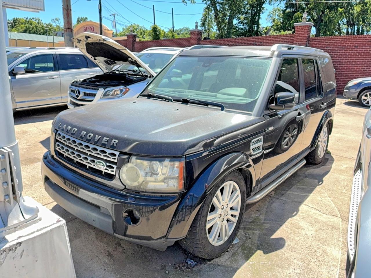 2011 Land Rover Lr4 Hse Luxury - Image 2