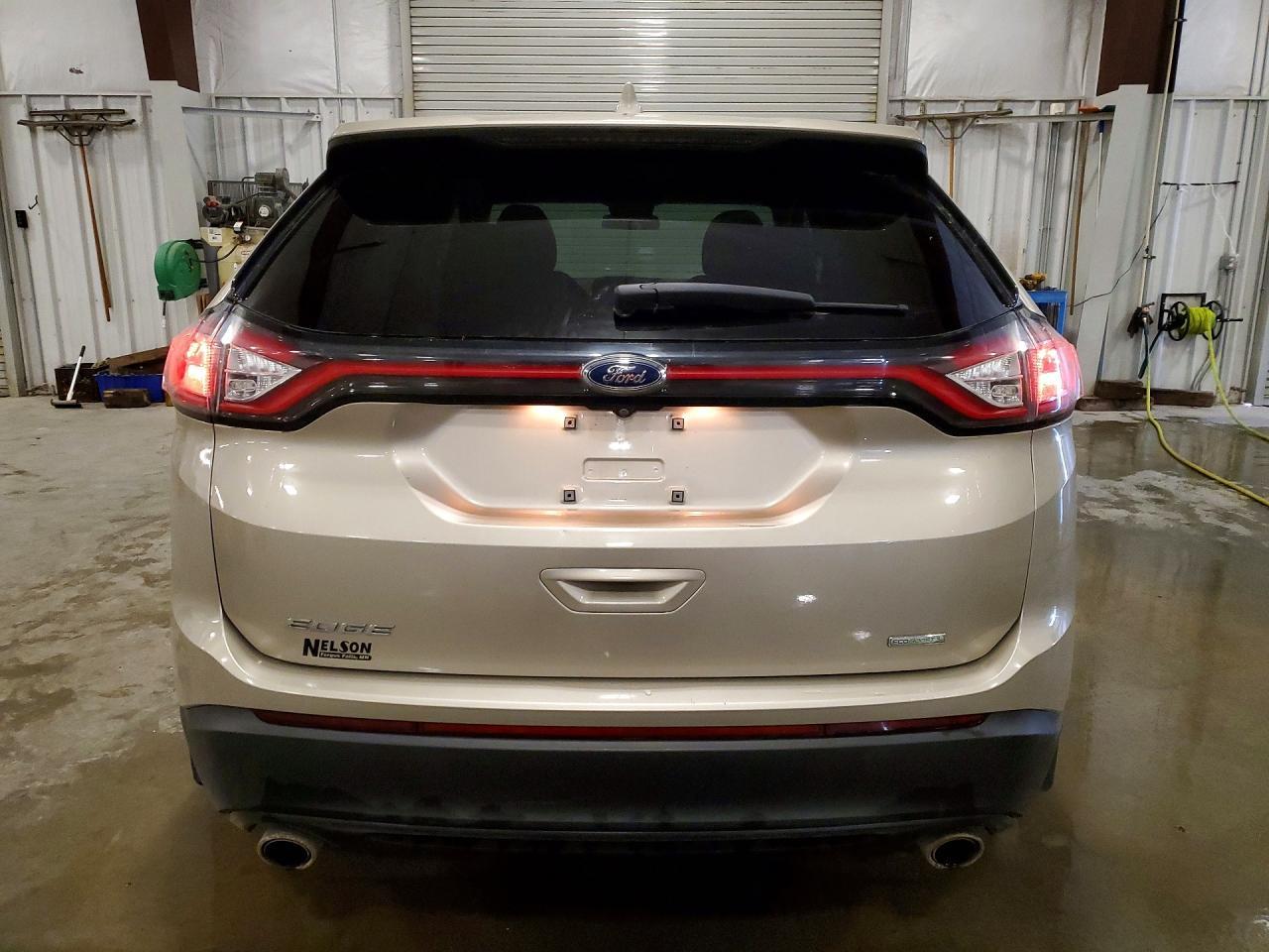 2017 Ford Edge Se - Image 6
