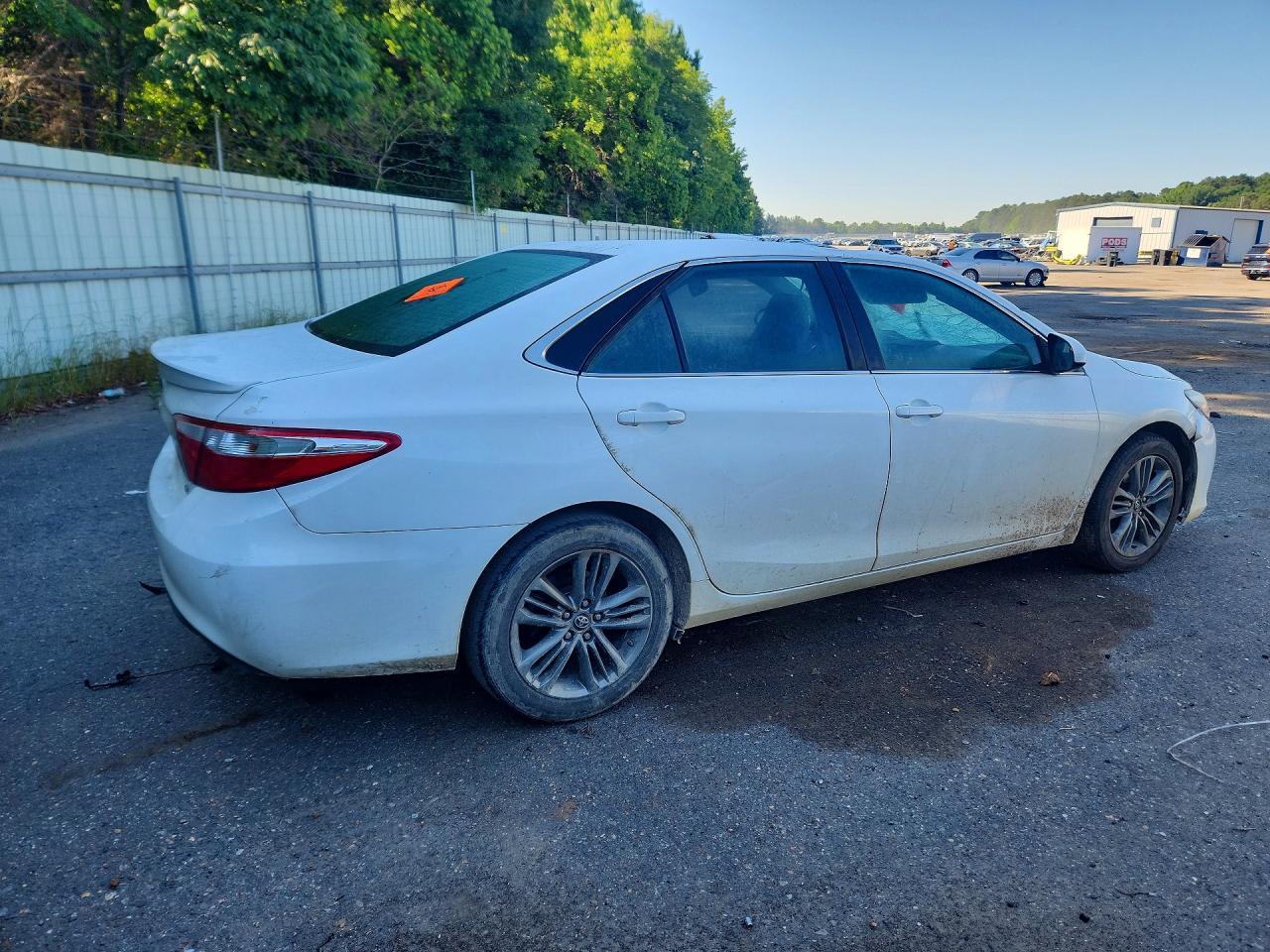 2017 Toyota Camry Se - Image 3