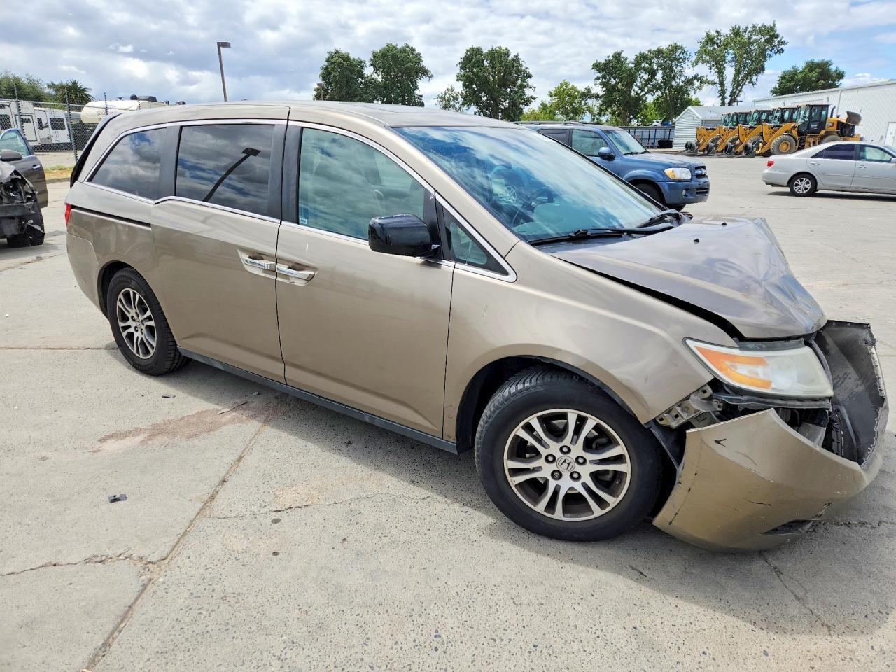 2013 Honda Odyssey Exl - Фото 4