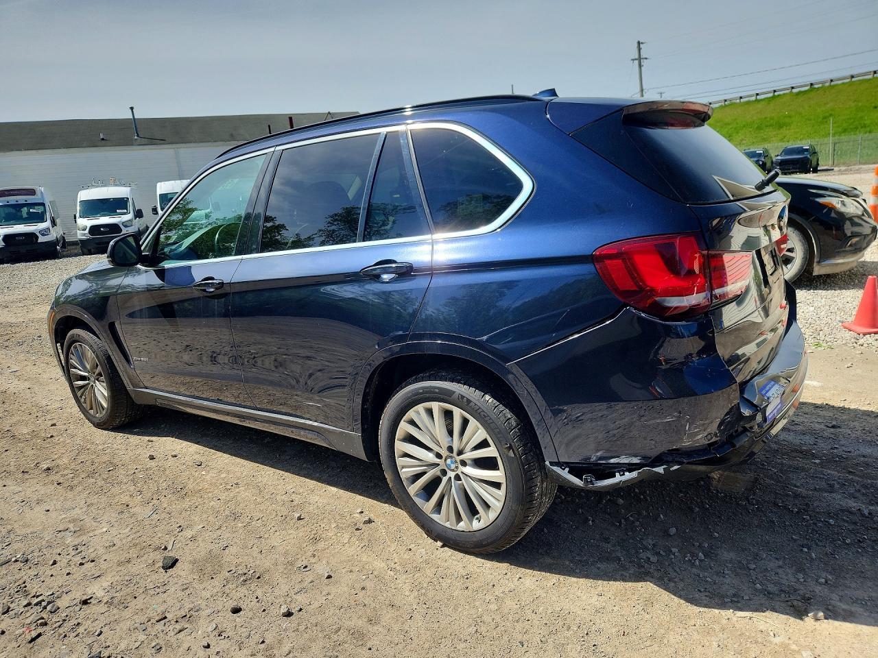 2016 BMW X5 xDrive50I - Фото 2