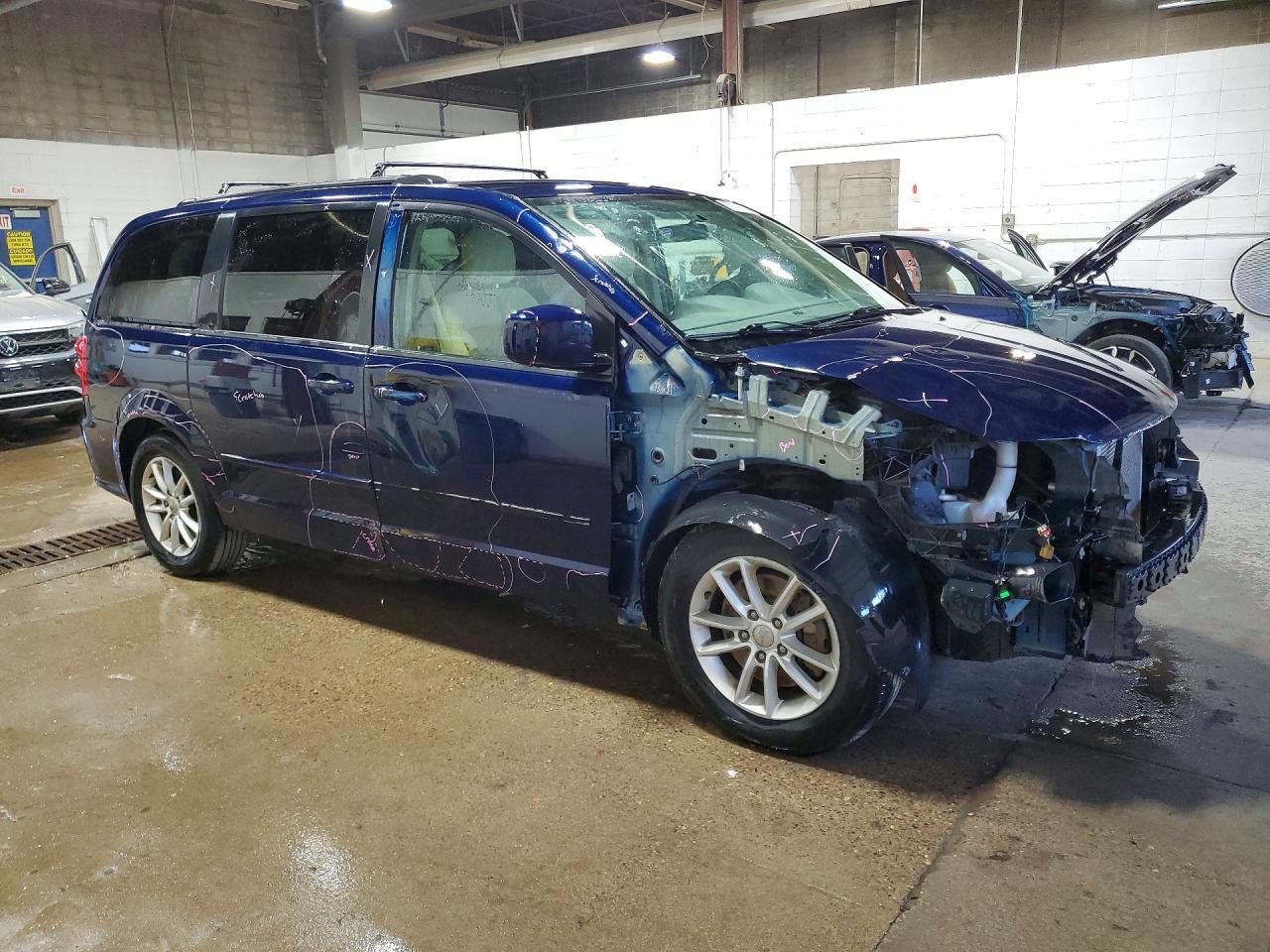 2016 Dodge Grand Caravan Sxt - Фото 4