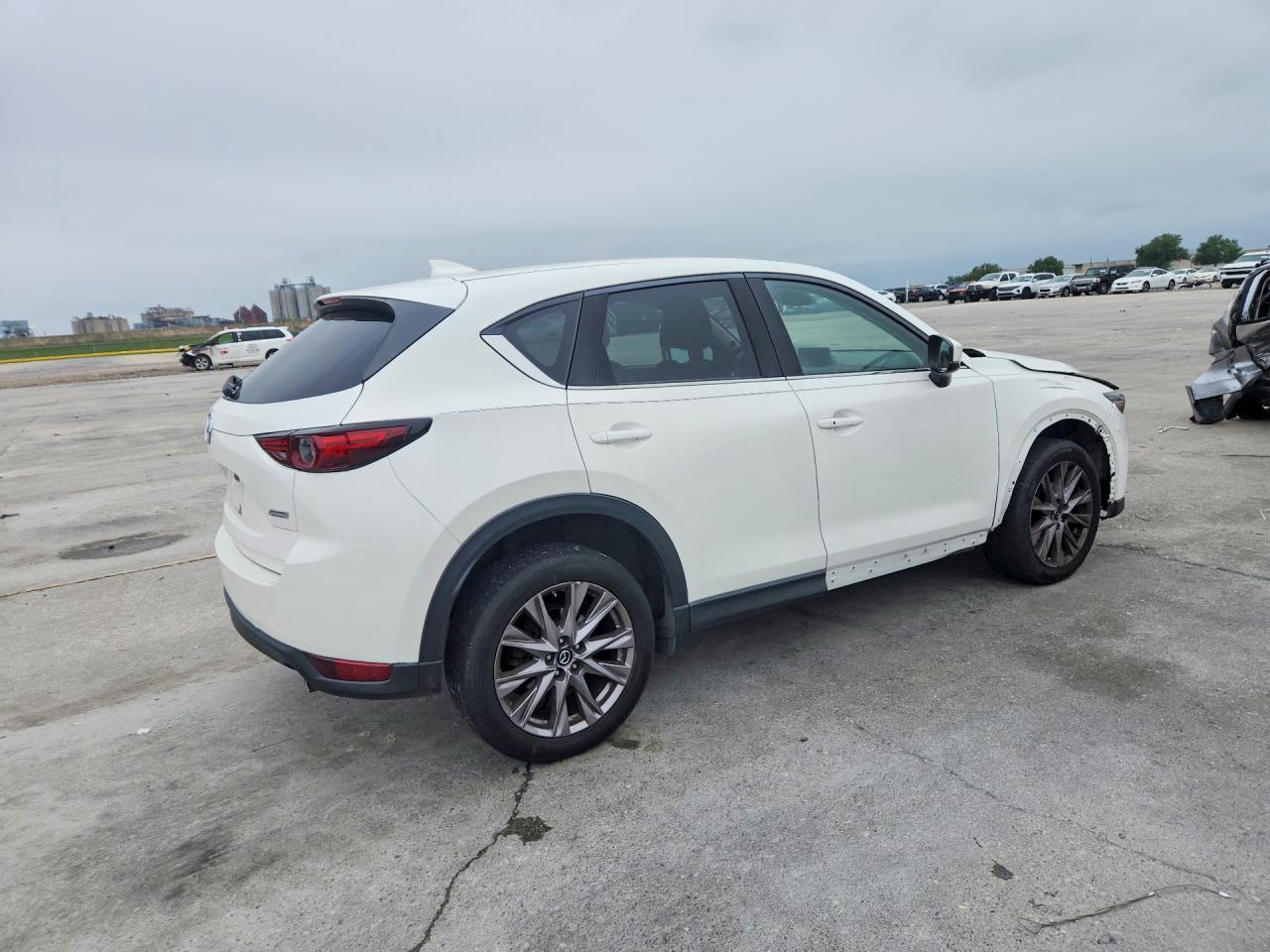 2019 Mazda Cx-5 Grand Touring - Фото 3