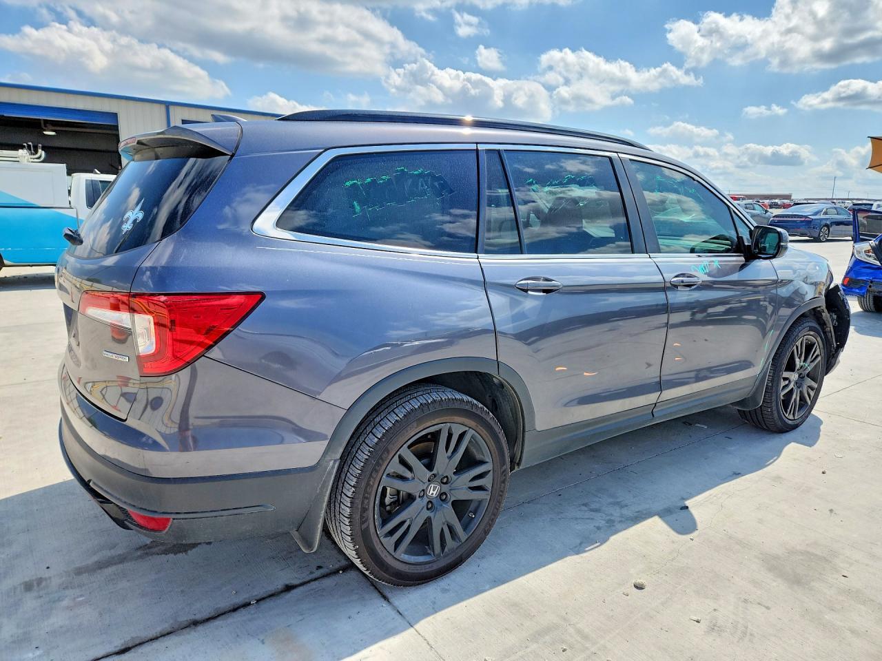 2022 Honda Pilot Se - Фото 3