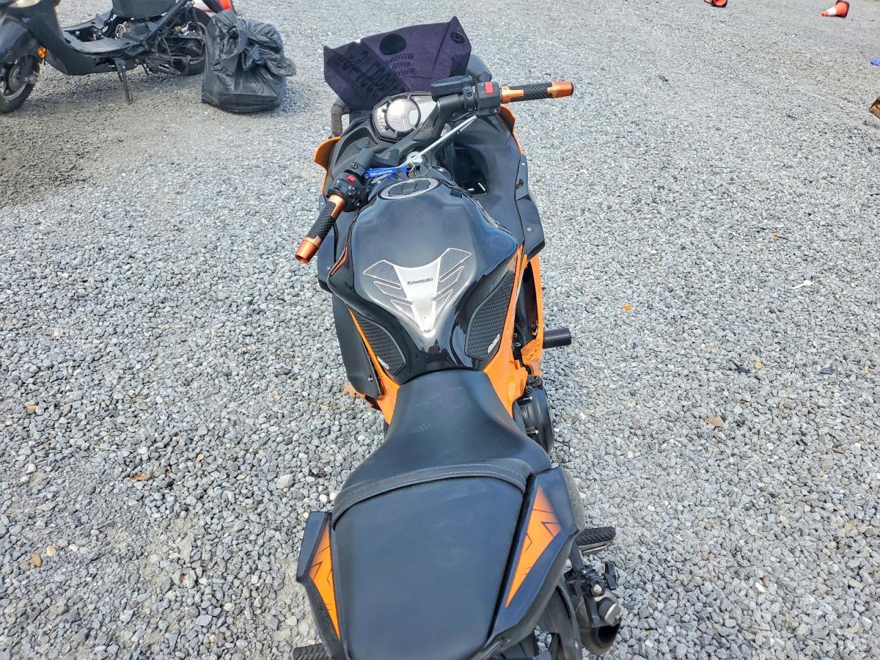 2019 Kawasaki Ex650 F - Image 6