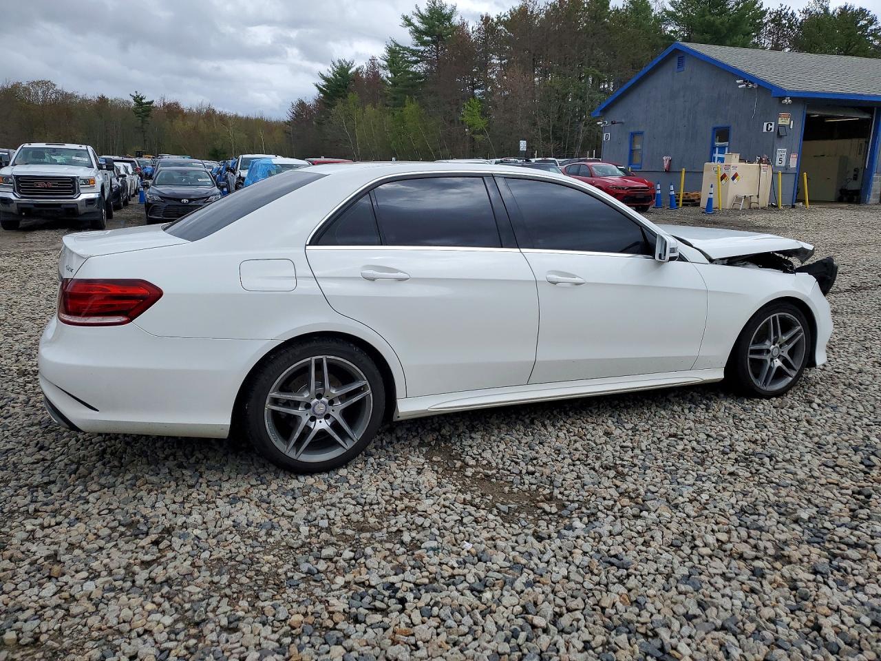2014 Mercedes-Benz E 350 4Matic - Image 3