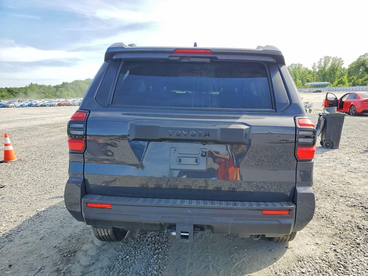 2025 Toyota 4Runner Sr5 - Фото 6