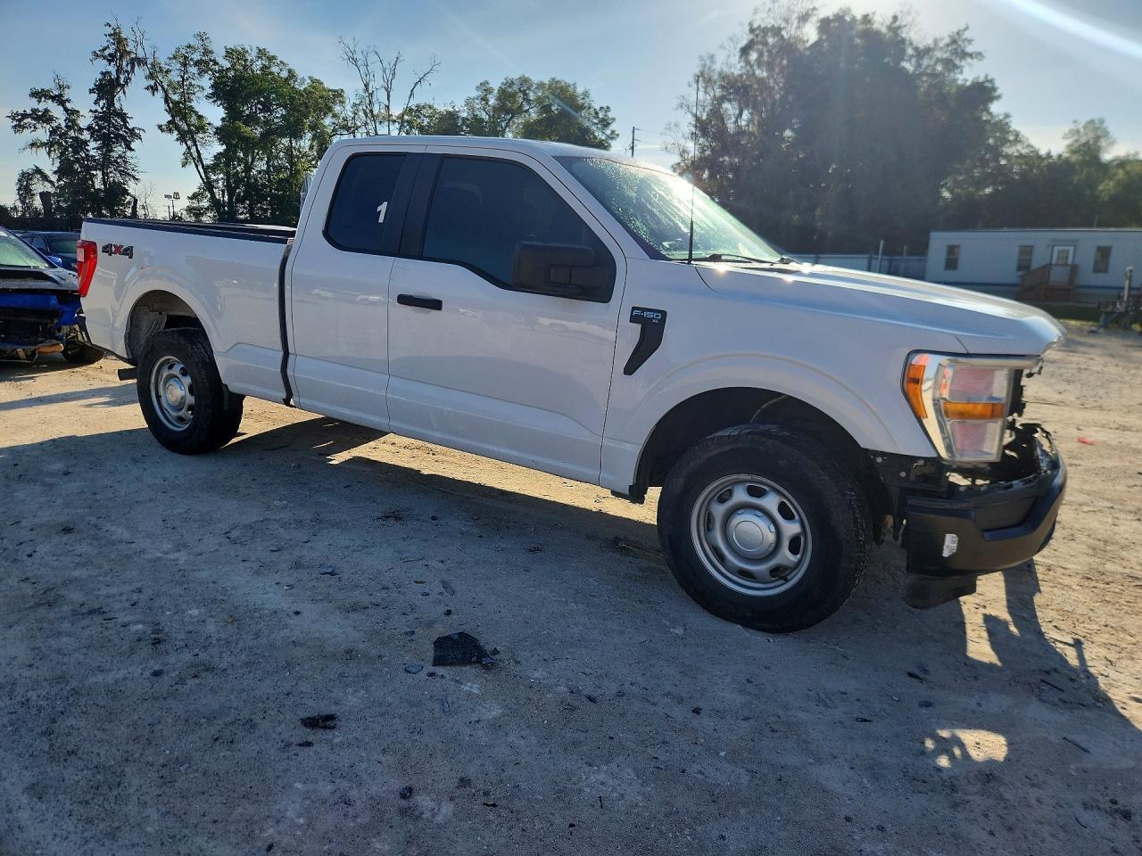 2022 Ford F150 Super Cab - Фото 4