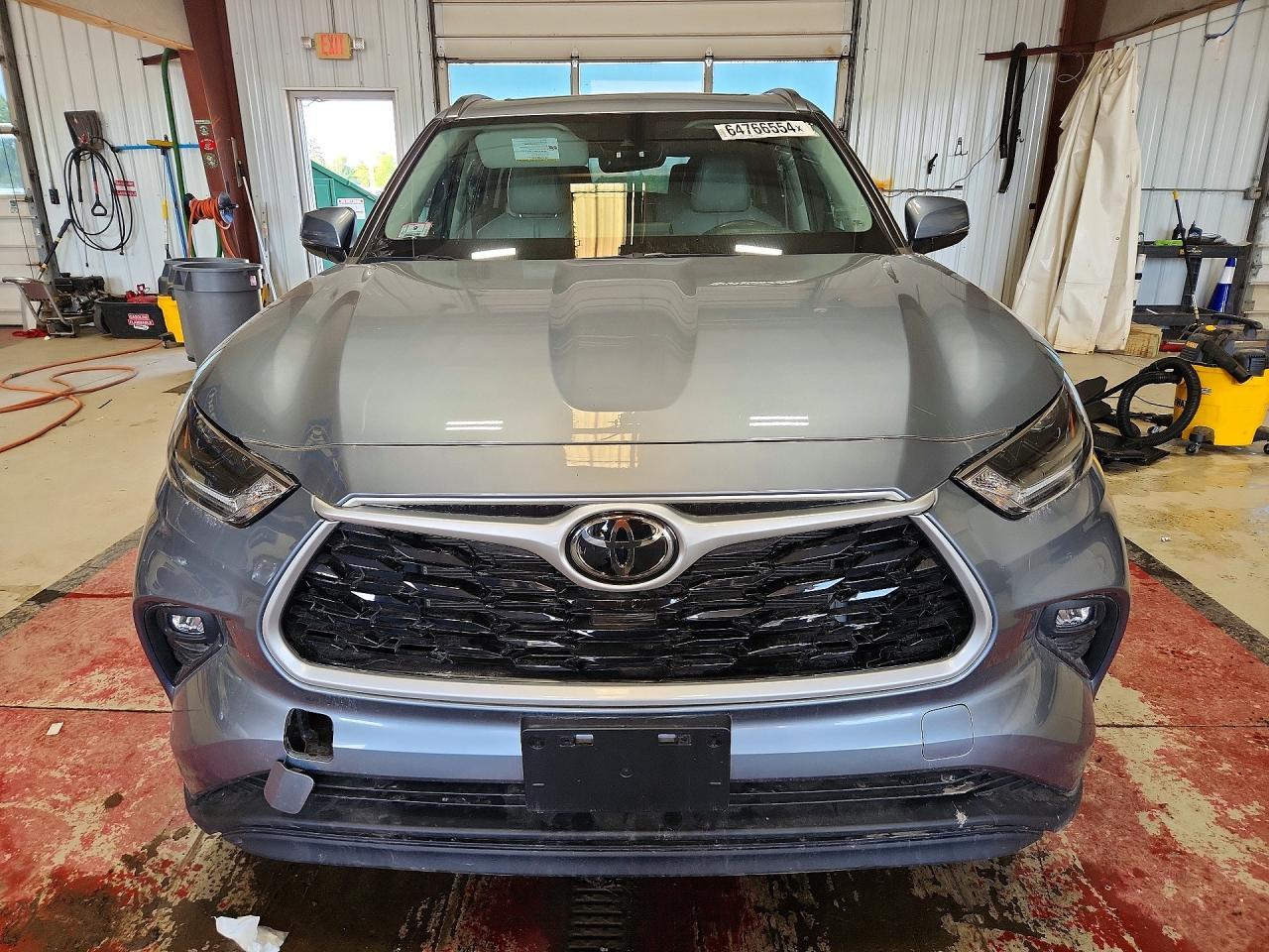 2021 Toyota Highlander Xle - Фото 5