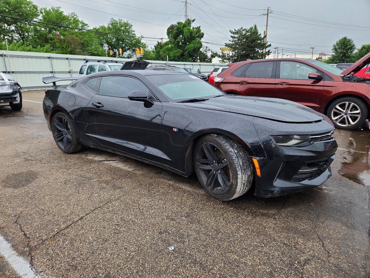 2016 Chevrolet Camaro Lt - Image 4