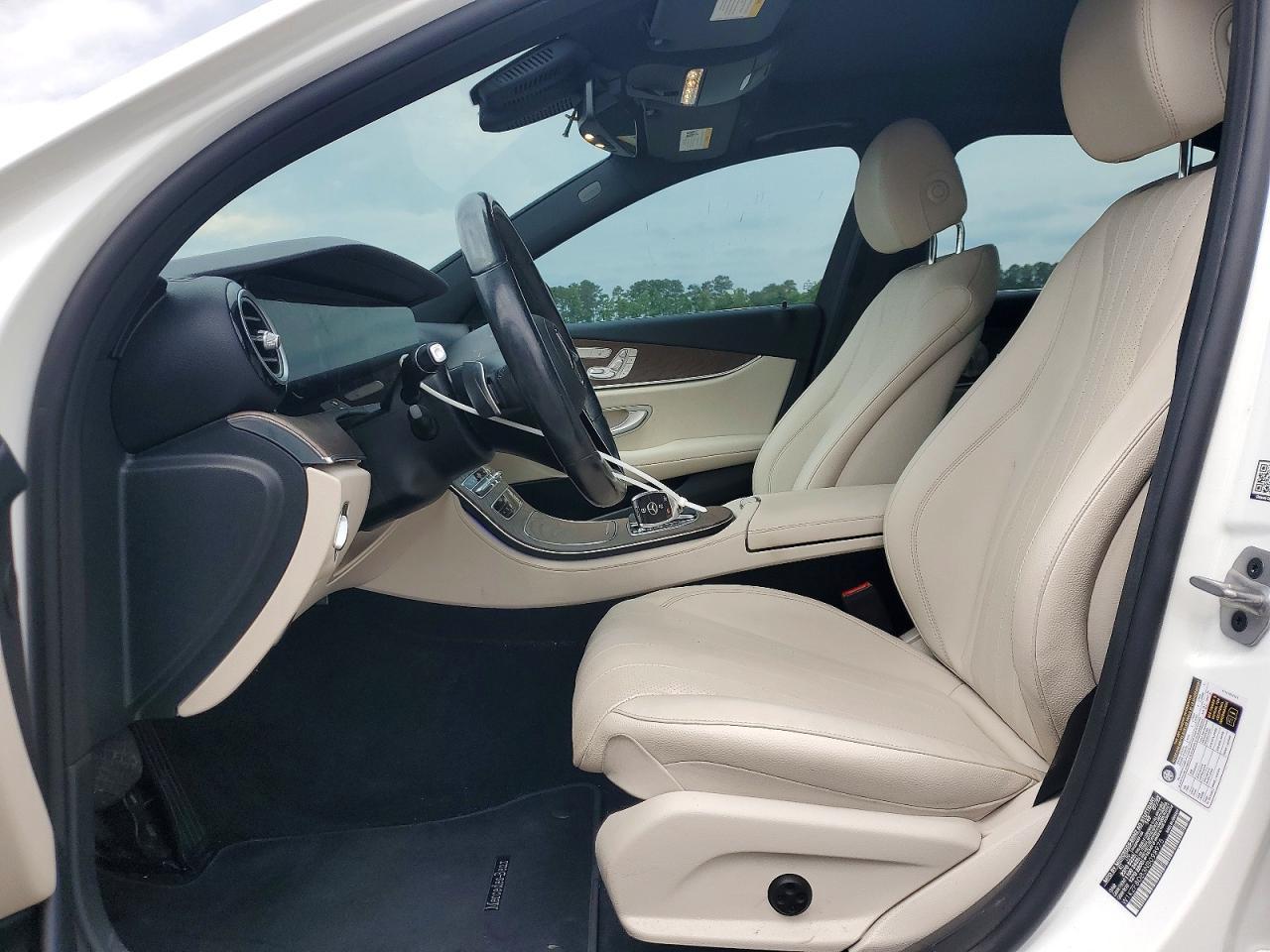 2022 Mercedes-Benz E 350 - Image 7