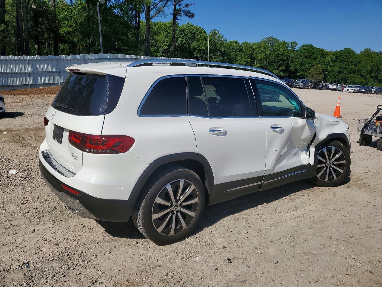2021 Mercedes-Benz Glb 250 - Image 3