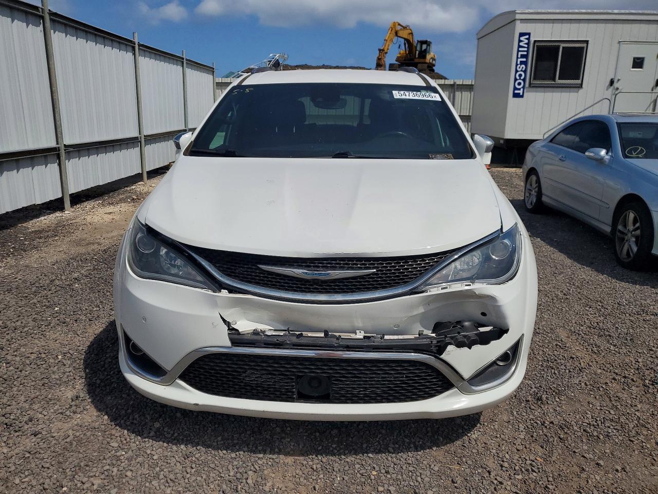 2020 Chrysler Pacifica Hybrid Limited - Фото 5