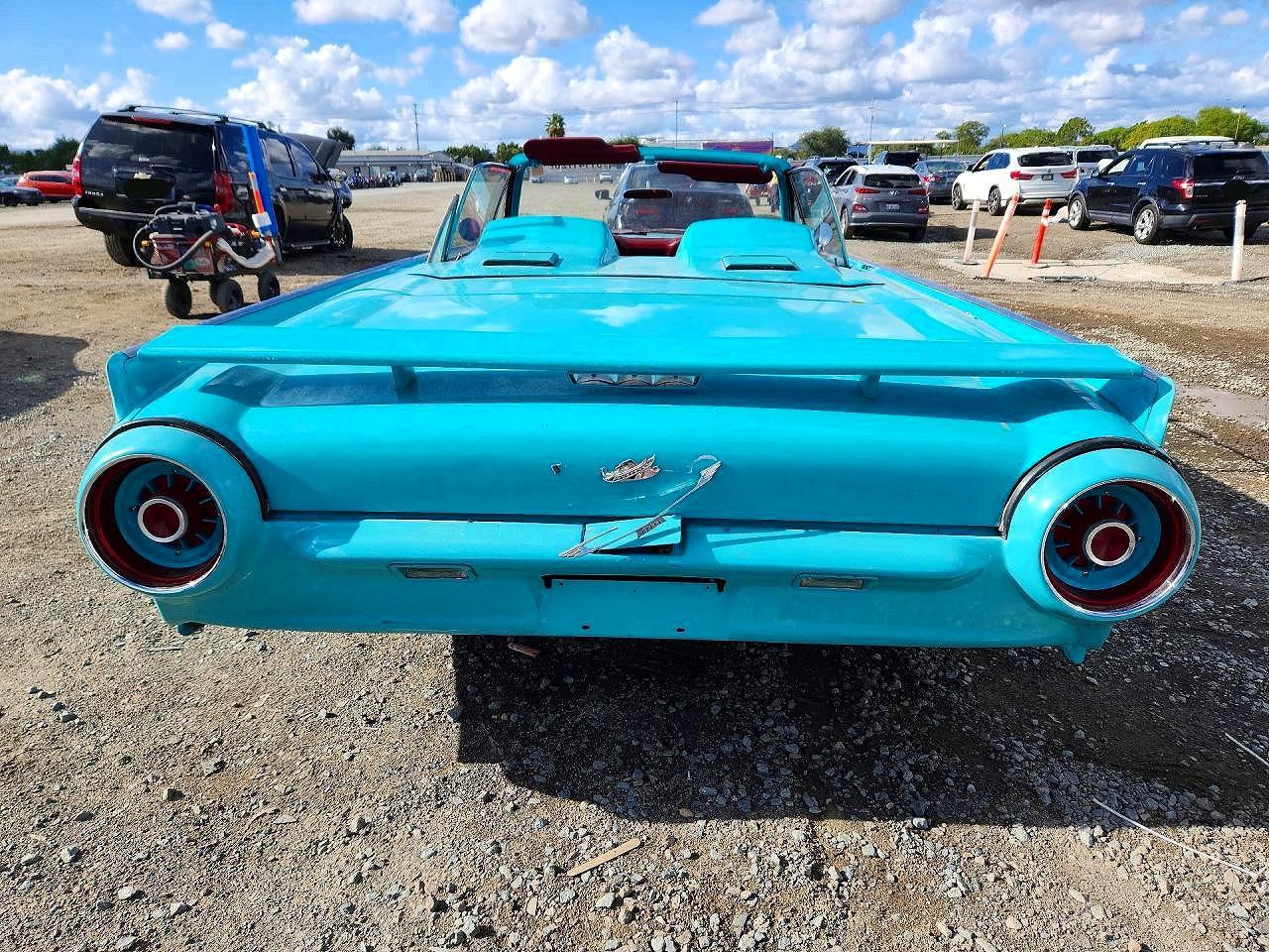 1963 Ford Thunderbird - Image 6