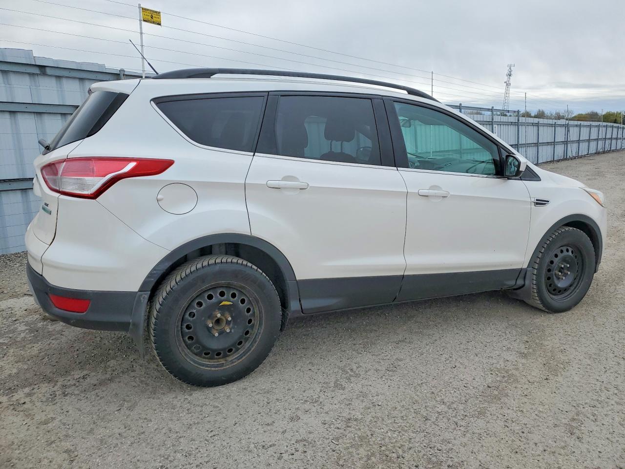 2015 Ford Escape Se - Фото 3