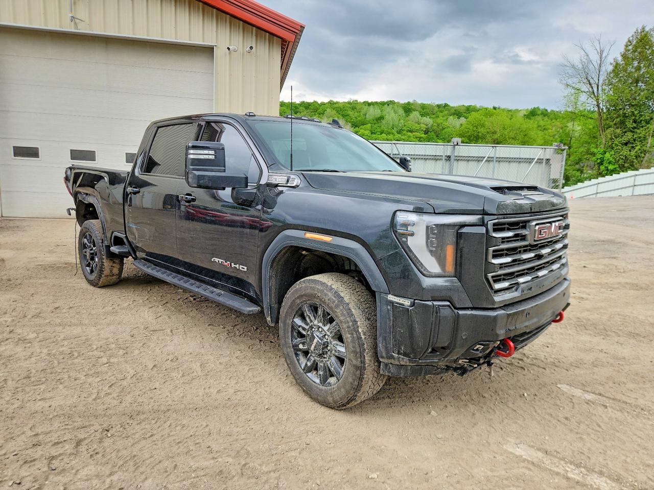 2025 GMC Sierra K2500 At4 - Image 4