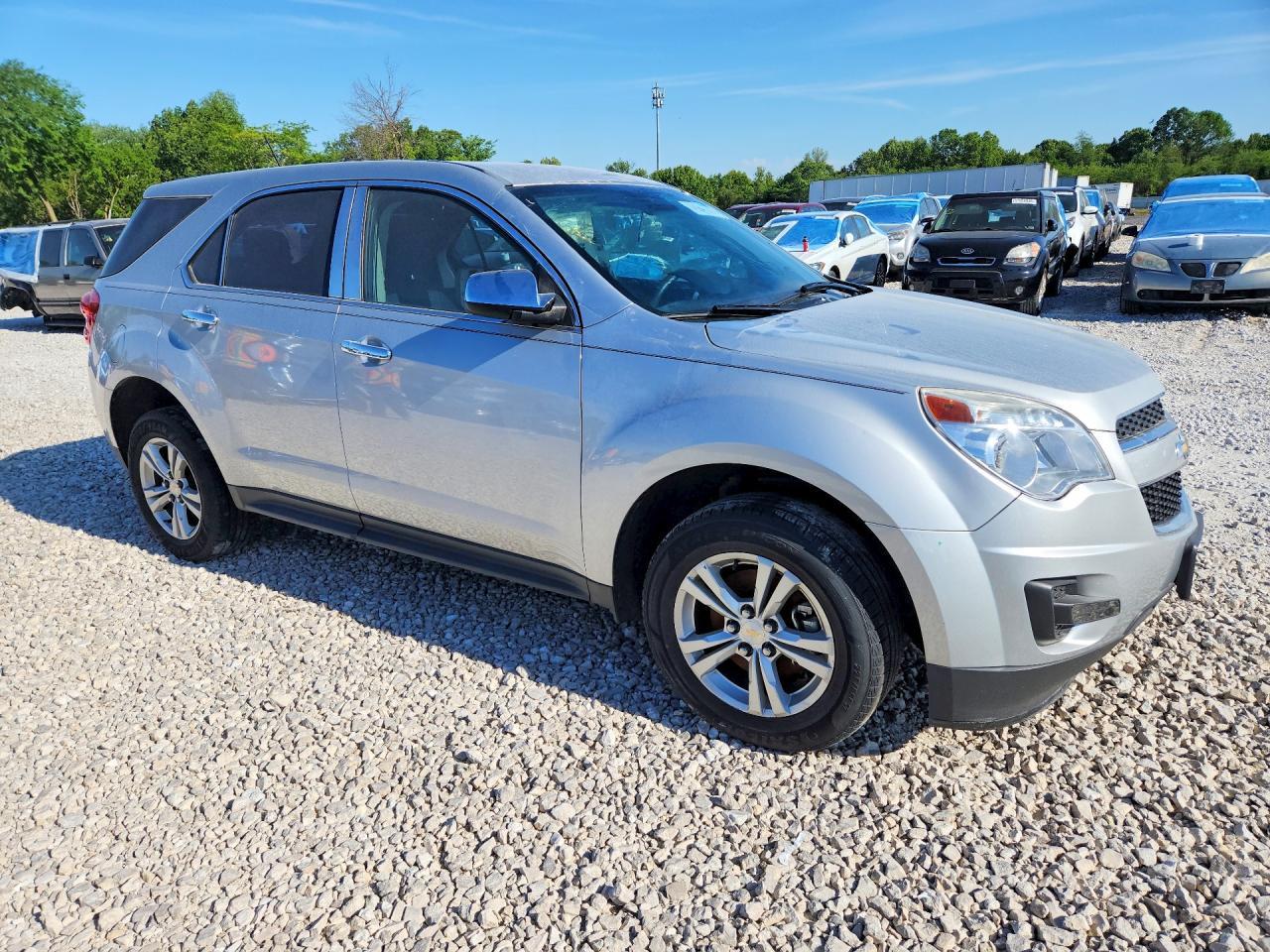 2015 Chevrolet Equinox Ls - Фото 4