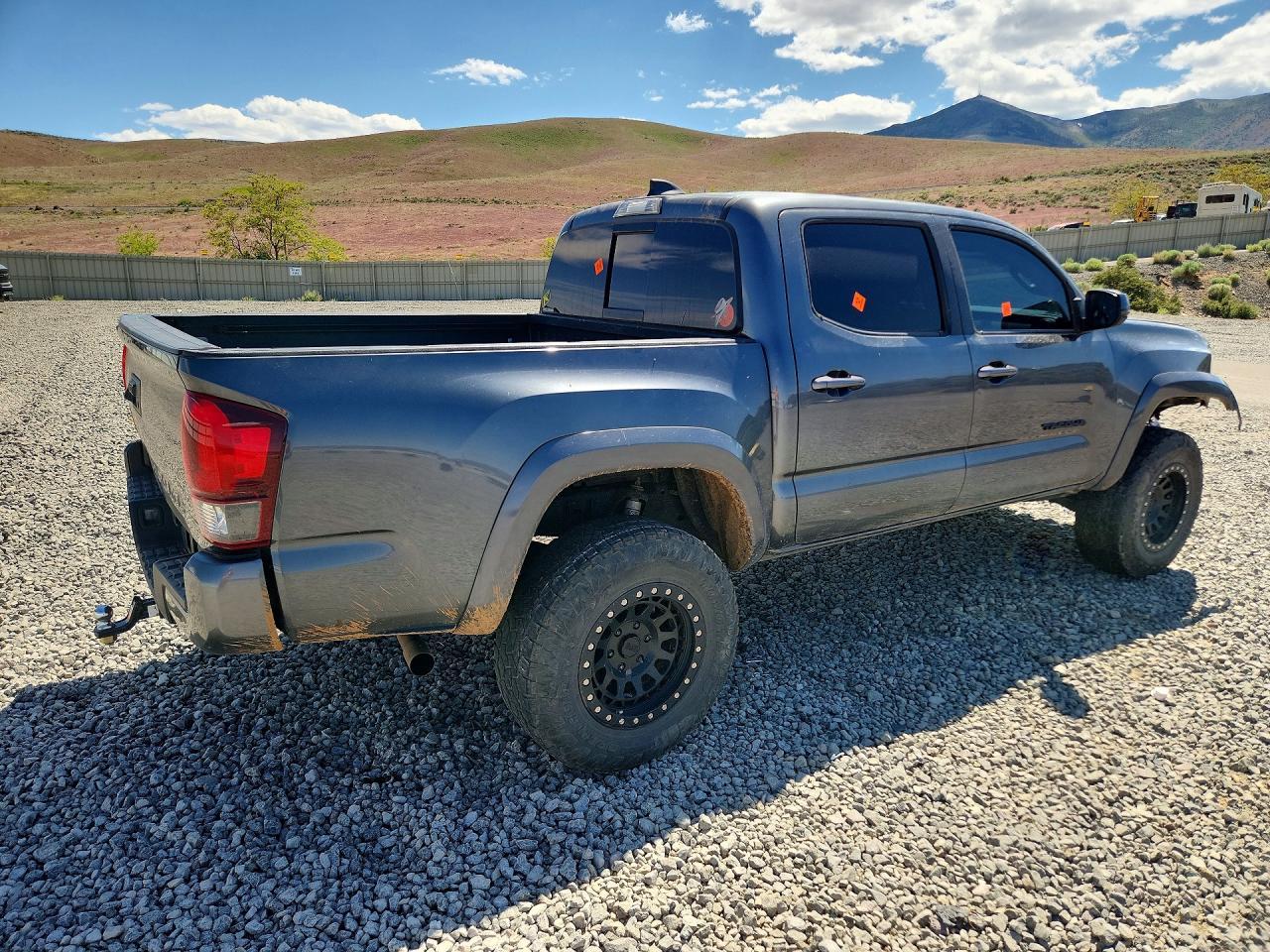 2021 Toyota Tacoma Sr5 V6 - Фото 3