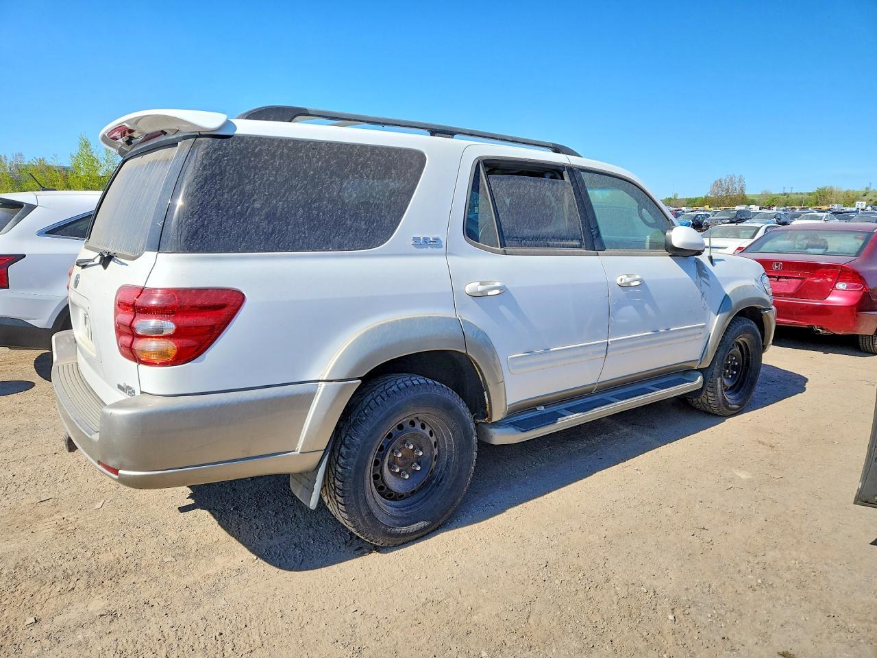 2004 Toyota Sequoia Sr5 - Фото 3