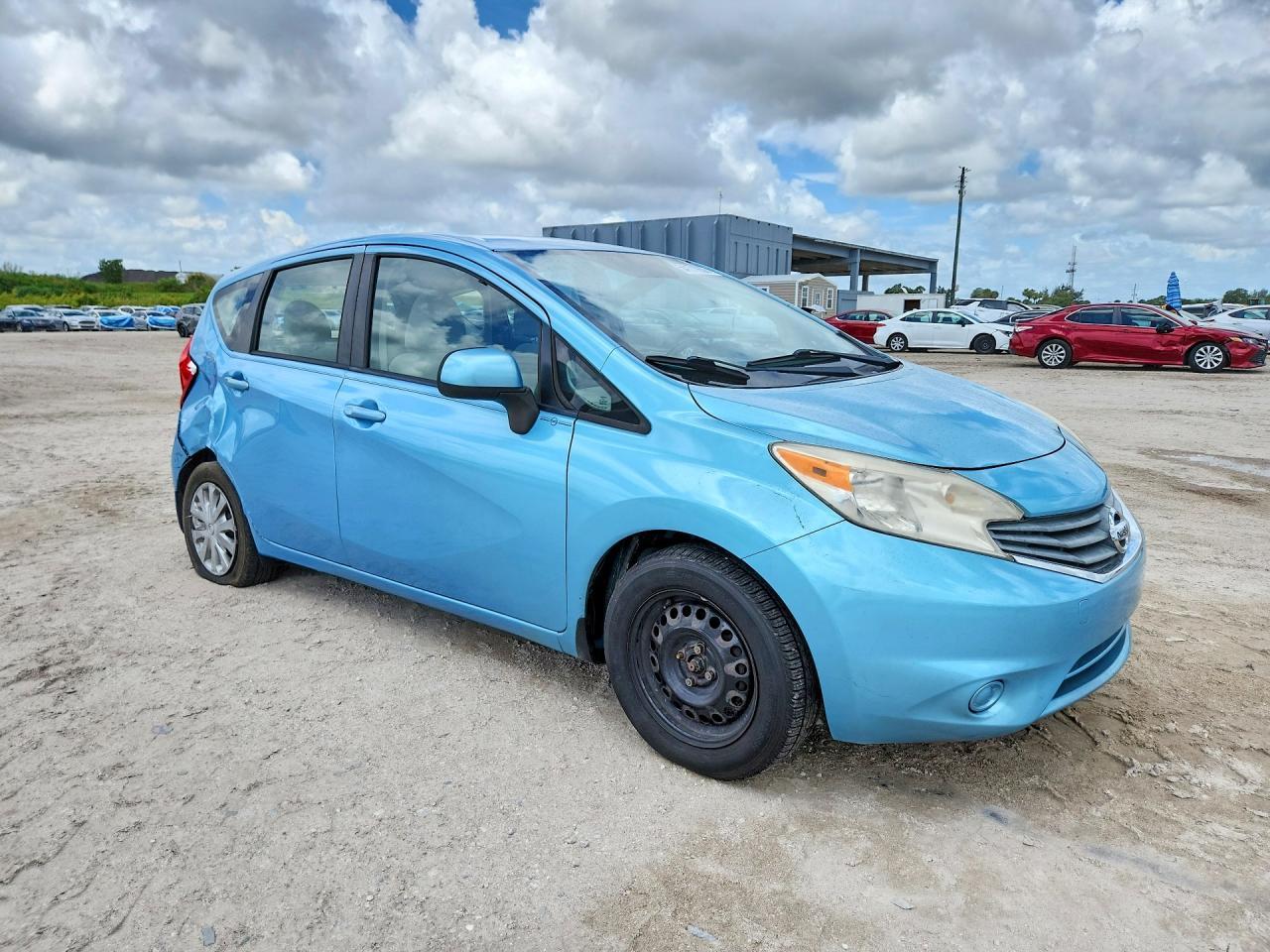 2014 Nissan Versa Note S - Фото 4