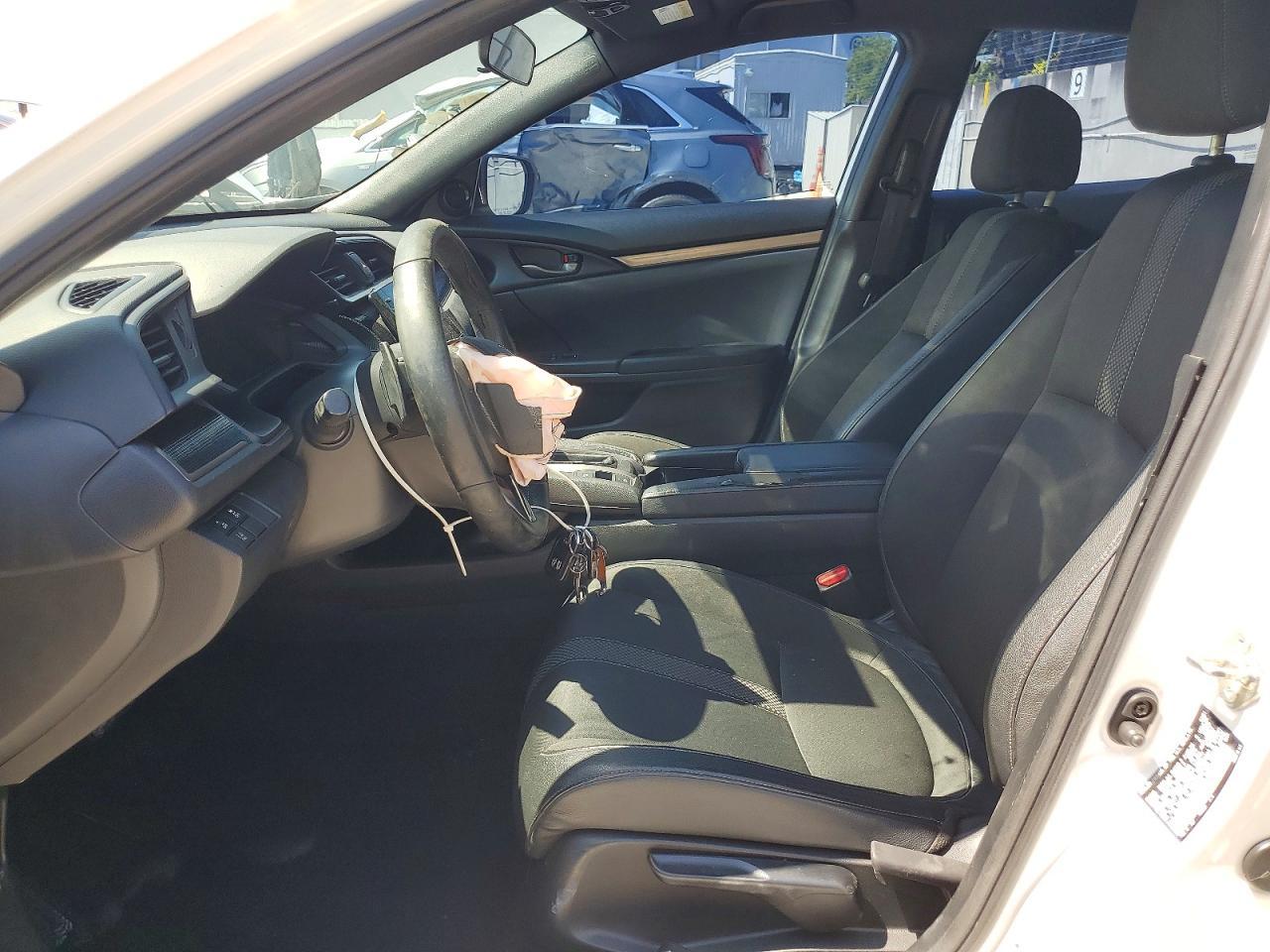 2021 Honda Civic Sport - Image 7