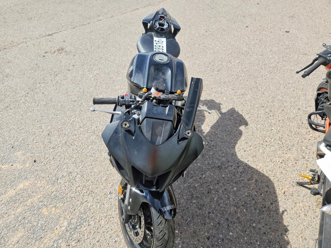 2025 Yamaha Yzfr7 - Фото 5