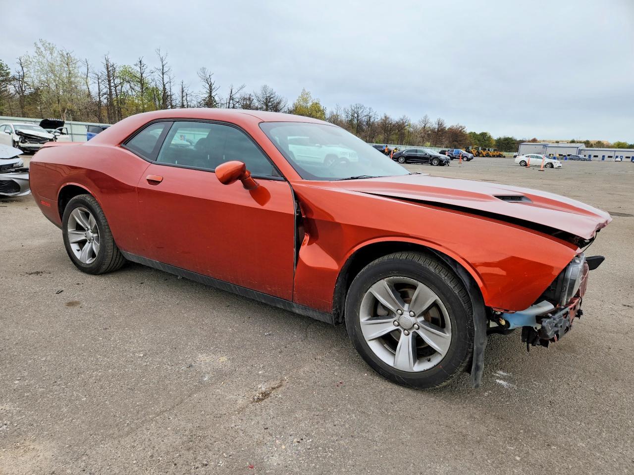 2021 Dodge Challenger Sxt - Фото 4