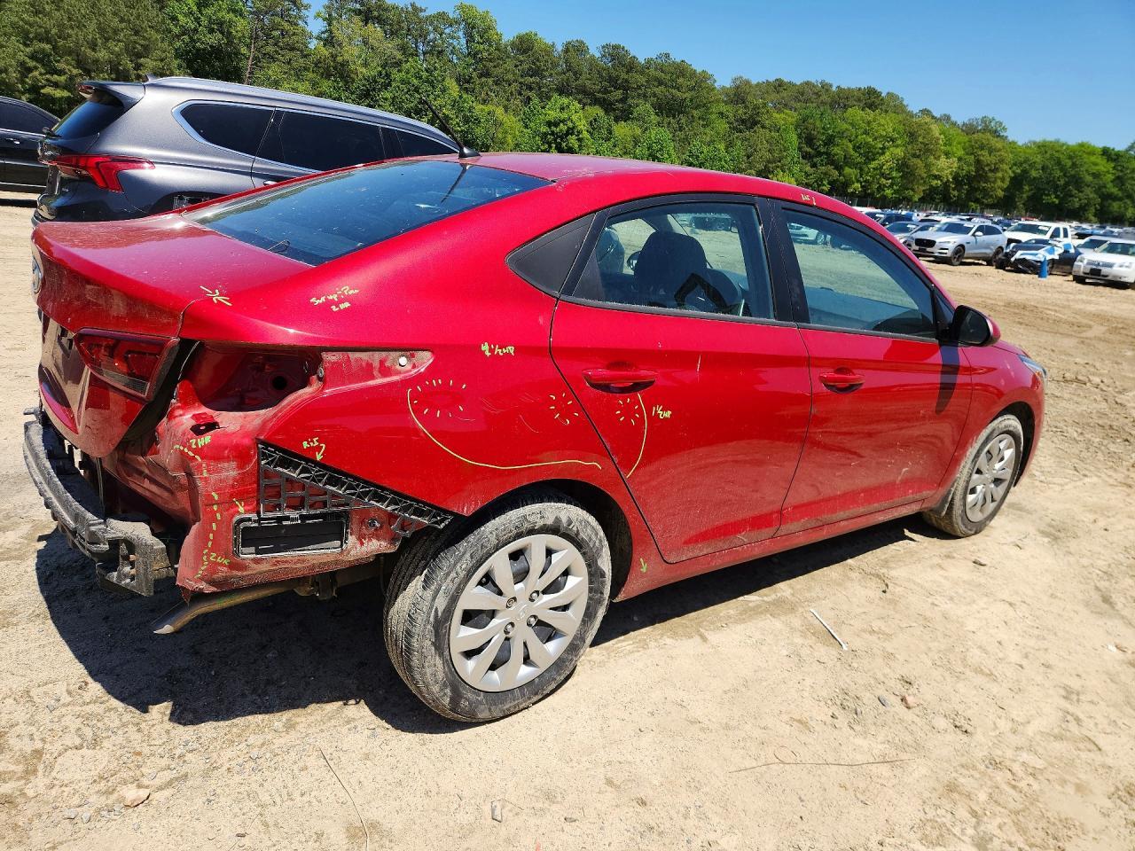 2022 Hyundai Accent Se - Image 3