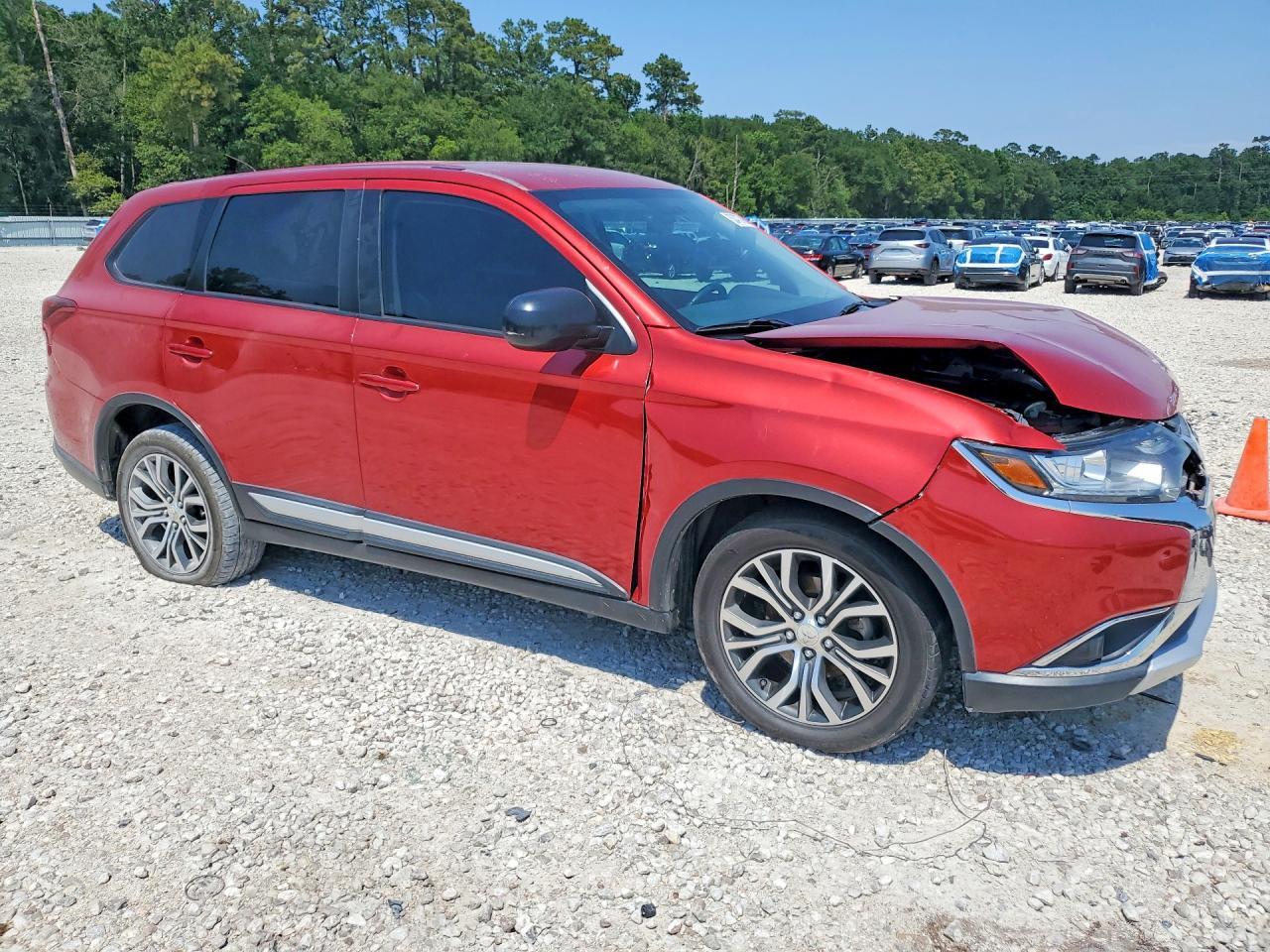 2016 Mitsubishi Outlander Es - Image 4