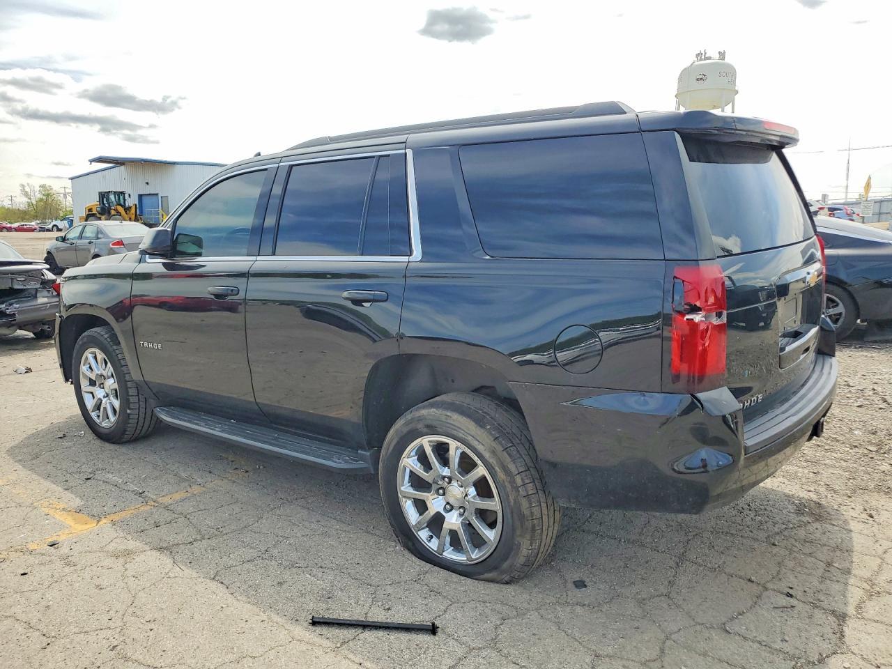 2018 Chevrolet Tahoe K1500 Ls - Фото 2
