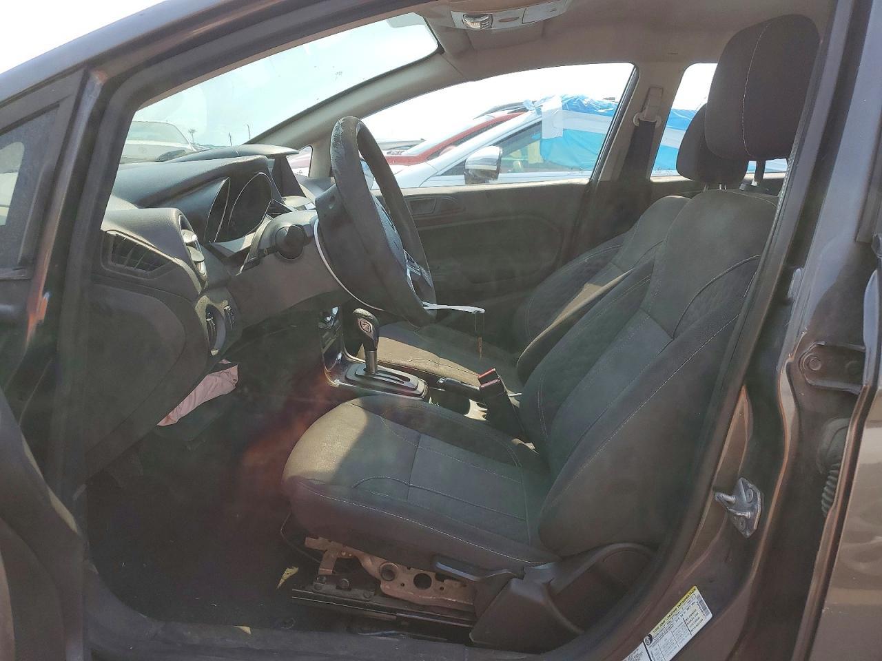 2019 Ford Fiesta Se - Image 7
