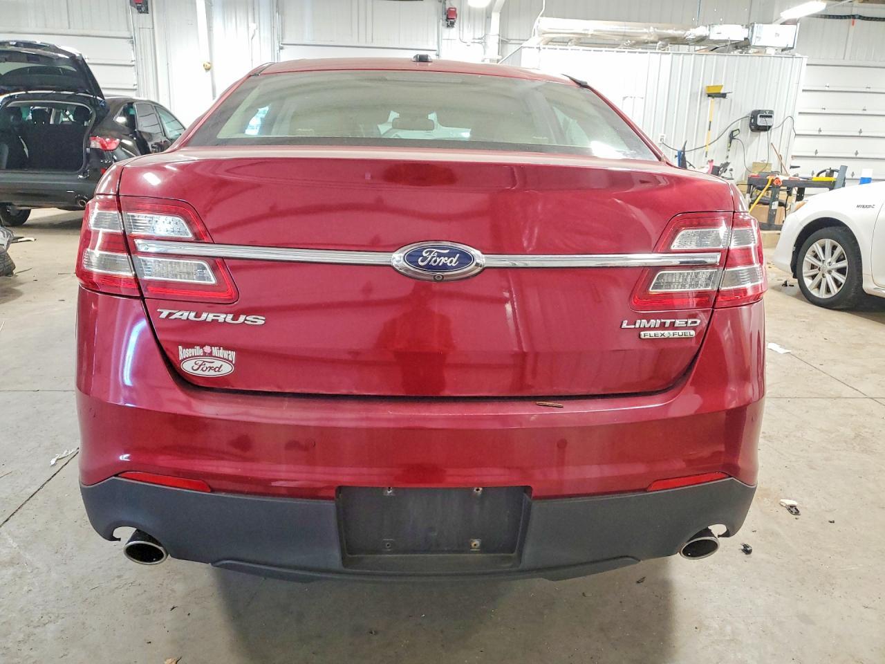 2013 Ford Taurus Limited - Image 6