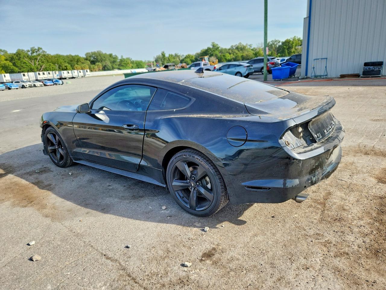 2021 Ford Mustang - Фото 2