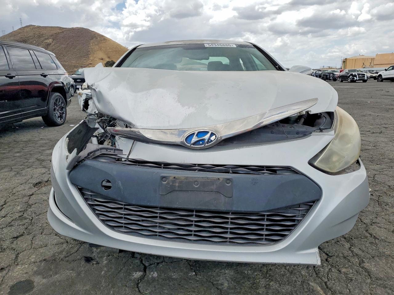 2014 Hyundai Sonata Hybrid Base - Фото 5