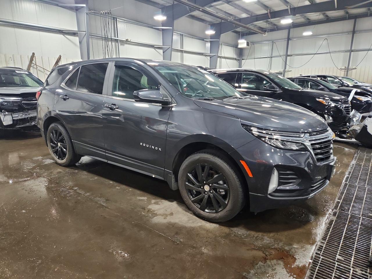 2022 Chevrolet Equinox Lt - Image 4