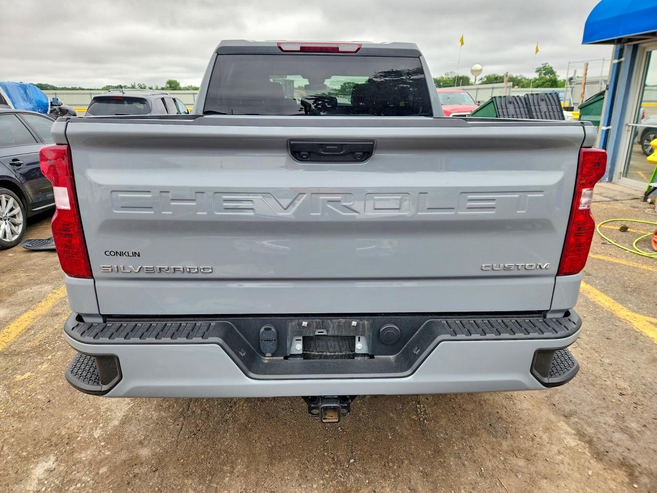 2024 Chevrolet Silverado K1500 Custom - Фото 6