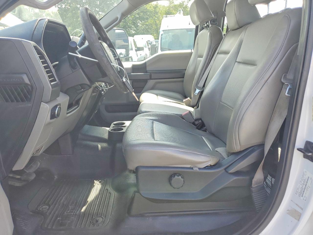 2018 Ford F250 Super Duty - Image 7