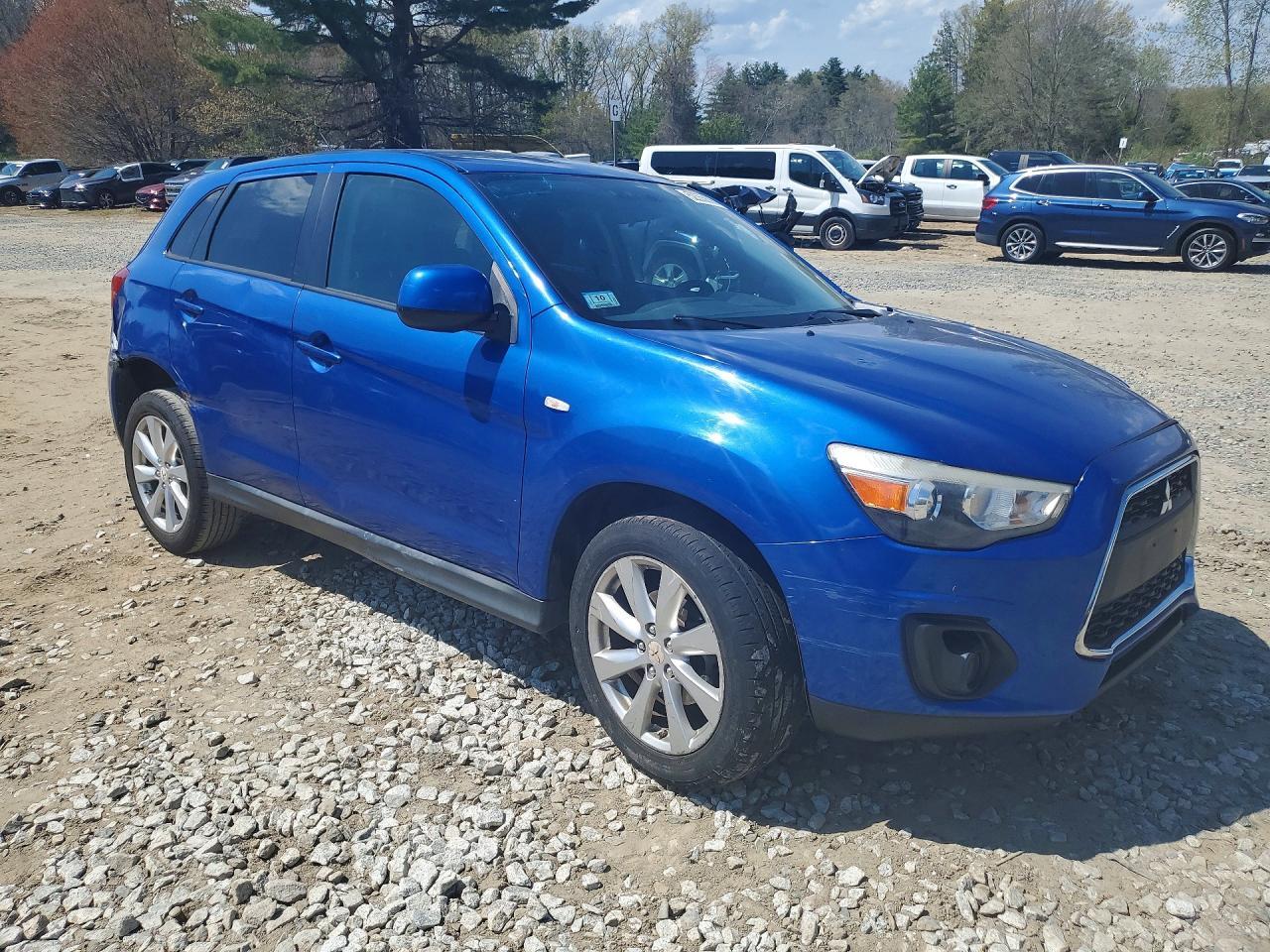 2015 Mitsubishi Outlander Sport Es - Image 4
