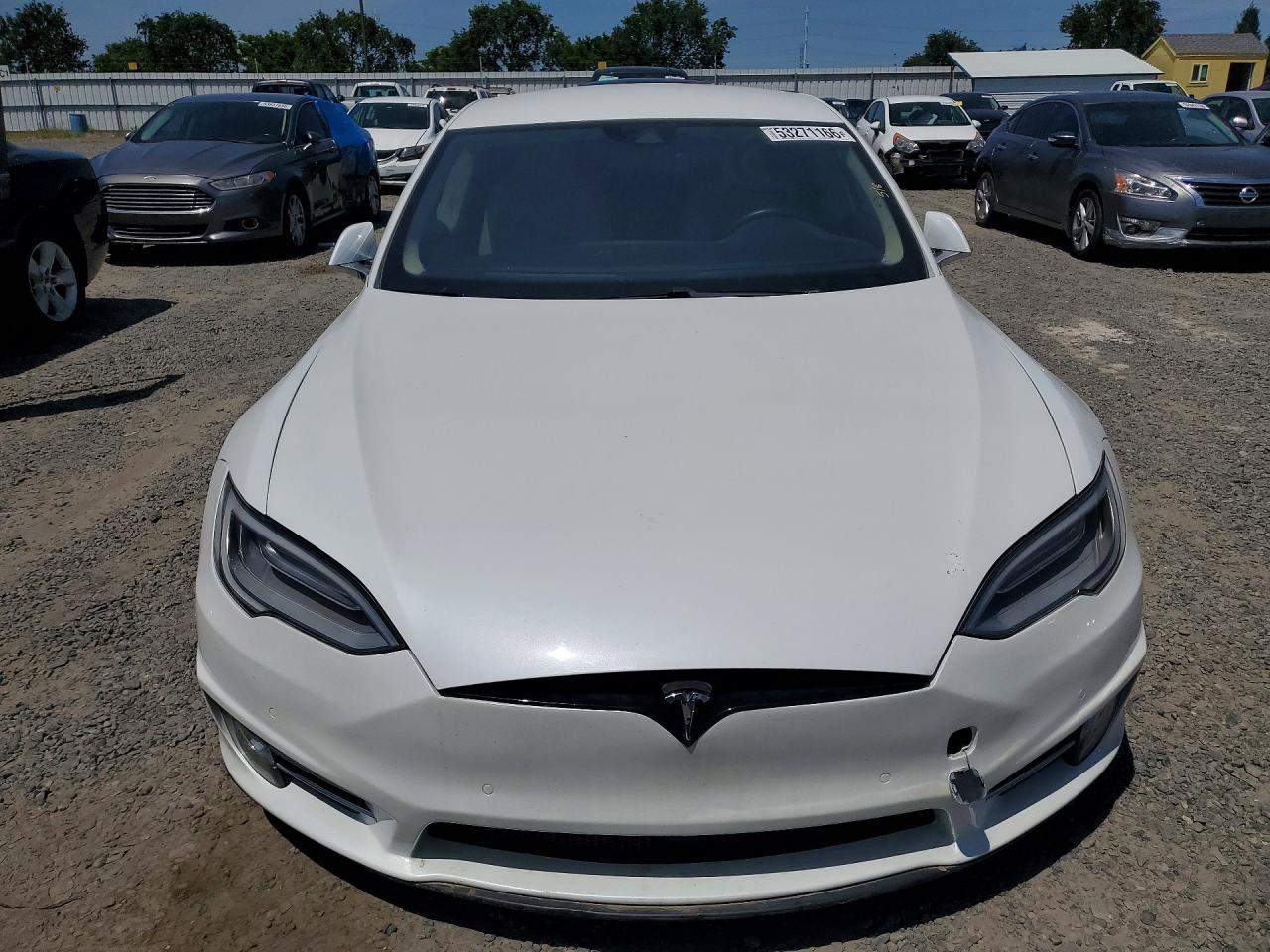 2015 Tesla Model S - Image 5